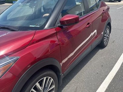 Used 2022 Nissan Kicks SV