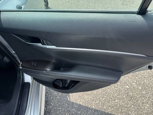 Used 2024 Toyota Camry XSE FWD image 23