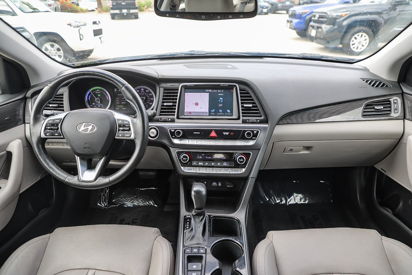 Used 2019 Hyundai Sonata Limited FWD image 12