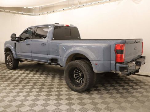 Used 2023 Ford F350 Lariat w/ Lariat Ultimate Package AWD/4WD image 3