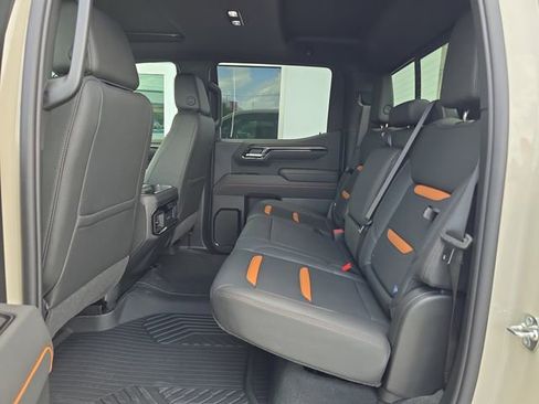 New 2026 GMC Sierra 1500 AT4 w/ AT4 Premium Package AWD/4WD image 15