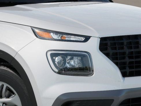 New 2026 Hyundai Venue SE image 9