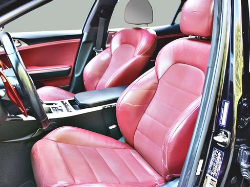 Used 2018 Kia Stinger GT2 image 27