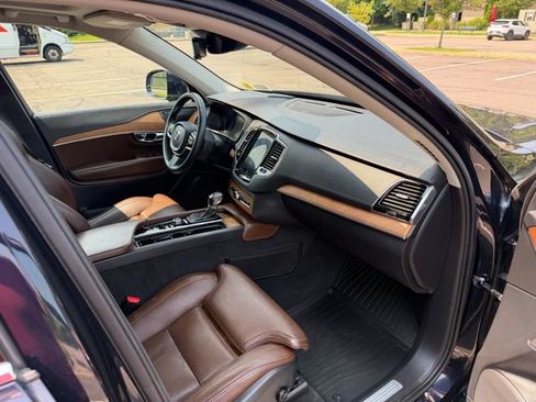 Used 2019 Volvo XC90 T6 Inscription w/ Advanced Package AWD/4WD image 7
