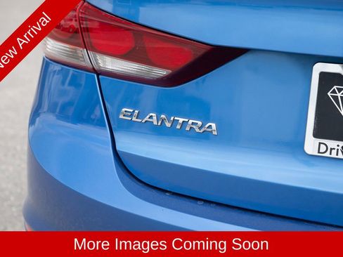 Used 2017 Hyundai Elantra Value Edition FWD image 12
