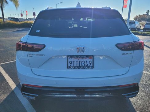 Used 2025 Buick Envision Sport Touring image 5