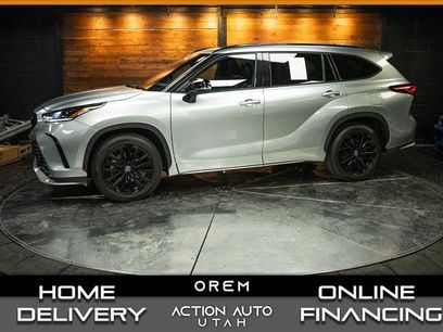 Used 2025 Toyota Highlander XSE