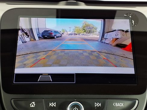 Used 2025 Chevrolet Malibu LT FWD image 14