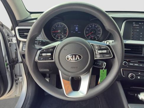 Used 2020 Kia Optima LX FWD image 18