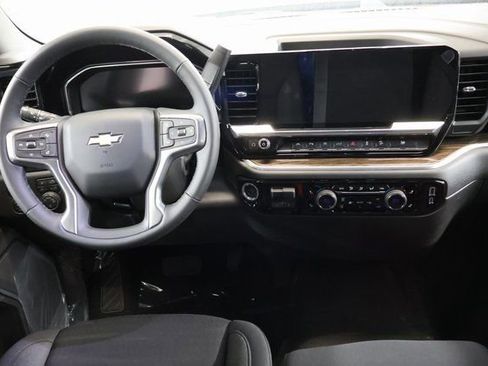 New 2026 Chevrolet Silverado 1500 LT image 13
