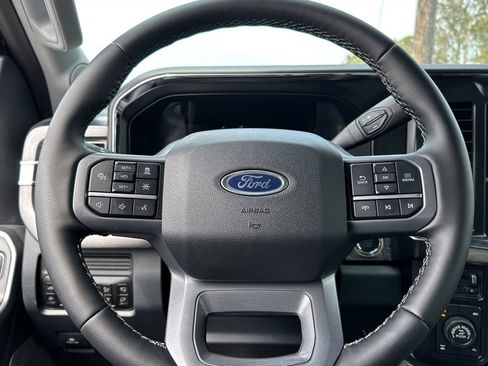 New 2025 Ford F350 Lariat w/ Lariat Ultimate Package image 21