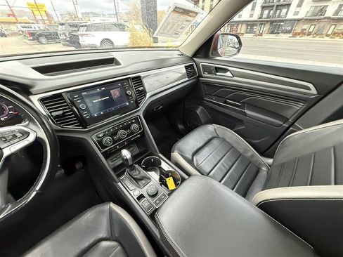 Used 2021 Volkswagen Atlas SEL Premium AWD/4WD image 39