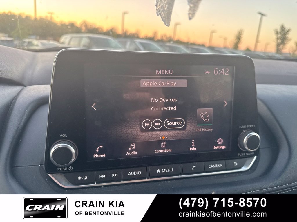 Used 2021 Nissan Rogue SV FWD image 21