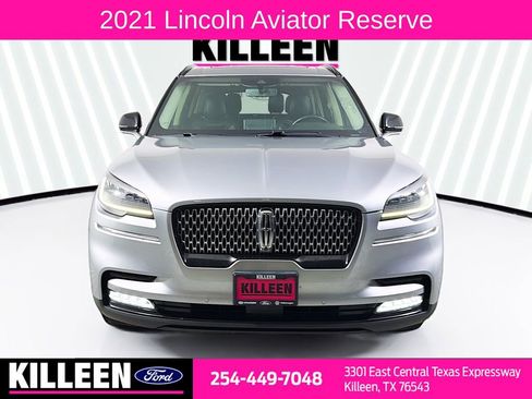Used 2021 Lincoln Aviator Reserve w/ Equipment Group 201A AWD/4WD image 2
