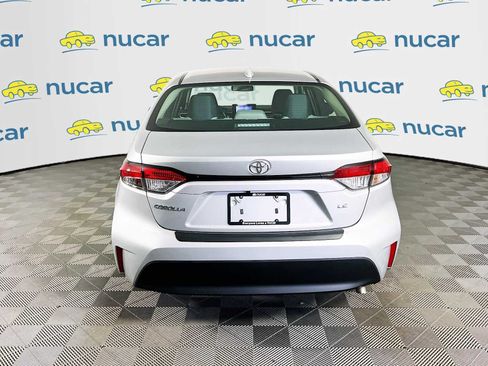 Used 2025 Toyota Corolla LE FWD image 6