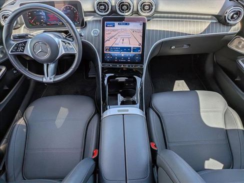 Used 2025 Mercedes-Benz C 300 Sedan image 18