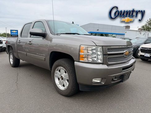 Used 2013 Chevrolet Silverado 1500 LT w/ All-Star Edition AWD/4WD image 1
