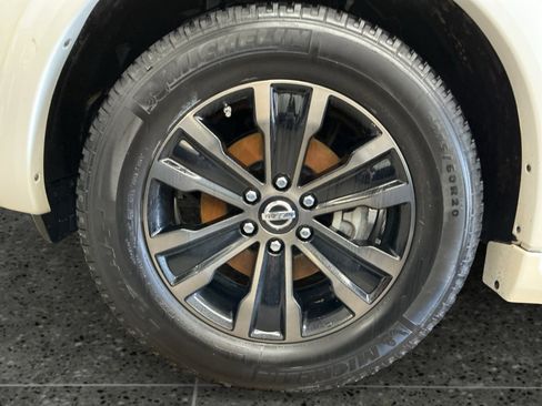Used 2020 Nissan Armada Platinum w/ Captain's Chairs Package AWD/4WD image 14