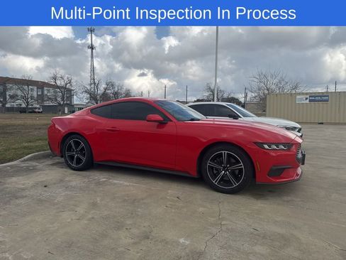 Used 2024 Ford Mustang Coupe image 2