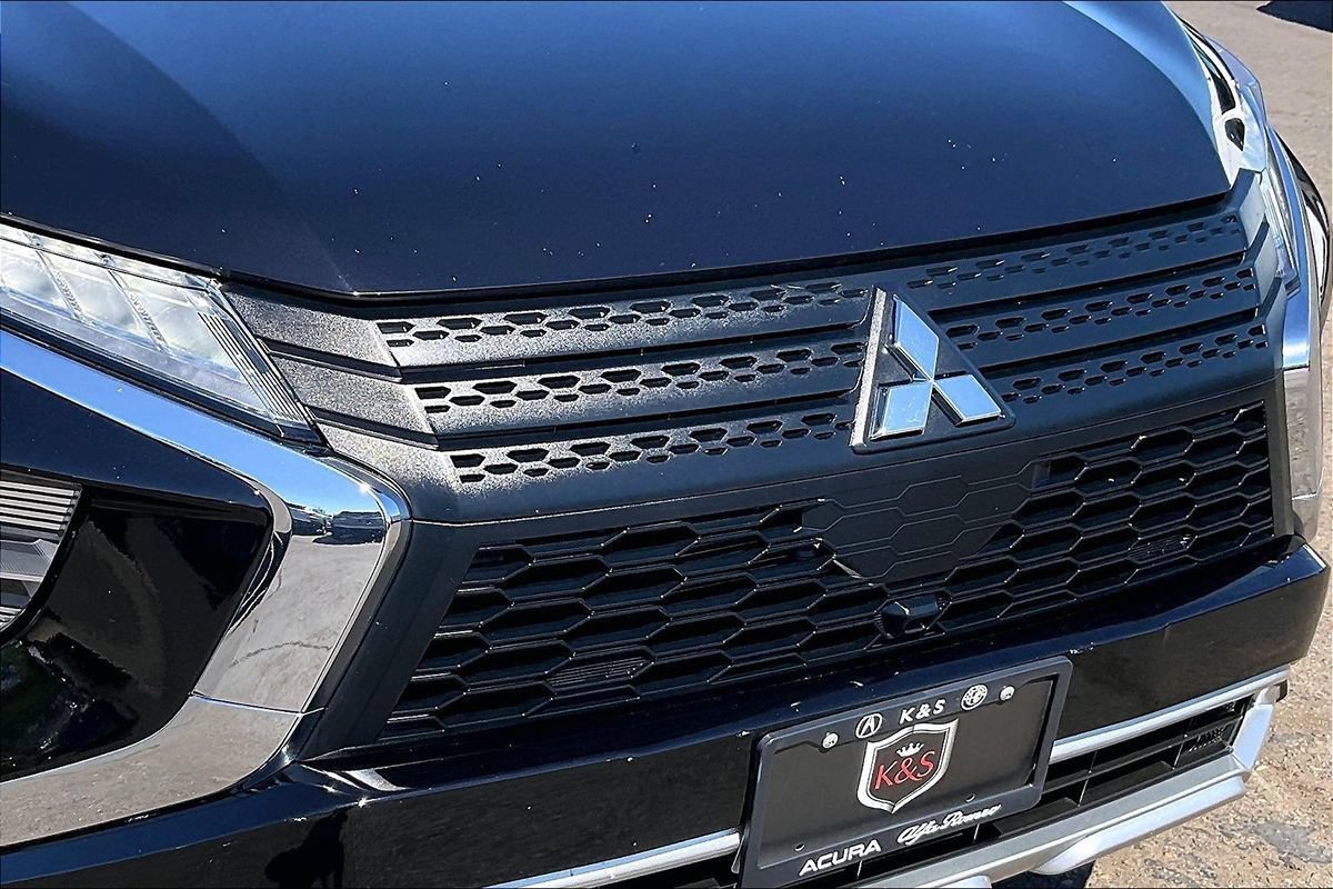 Used 2025 Mitsubishi Eclipse Cross SE AWD/4WD image 4