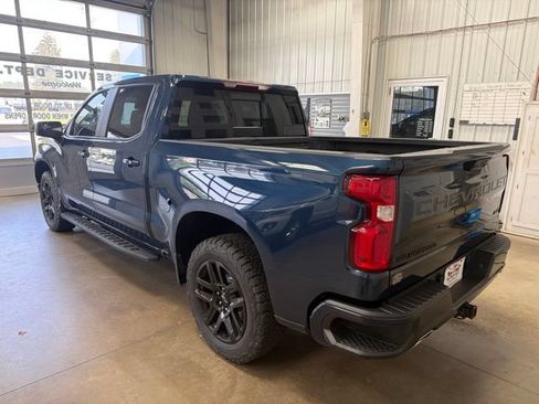 Used 2022 Chevrolet Silverado 1500 RST w/ Convenience Package II AWD/4WD image 7