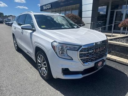 Used 2023 GMC Terrain Denali