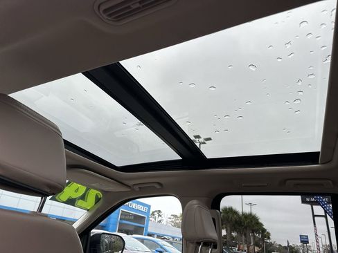 Used 2024 Ford Expedition Max Limited RWD image 19