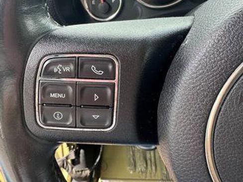 Used 2013 Jeep Wrangler Unlimited Rubicon w/ Connectivity Group image 15