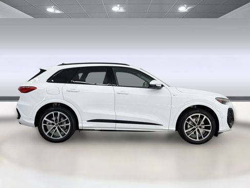 New 2026 Audi Q5 Prestige AWD/4WD image 8