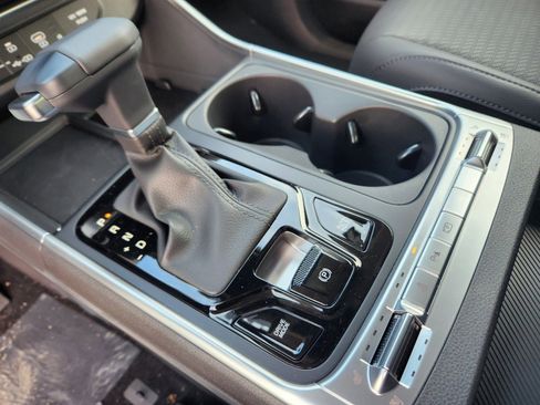 New 2025 Kia Carnival SX Prestige image 25