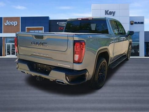 Used 2023 GMC Sierra 1500 Elevation w/ Elevation Premium Package AWD/4WD image 5