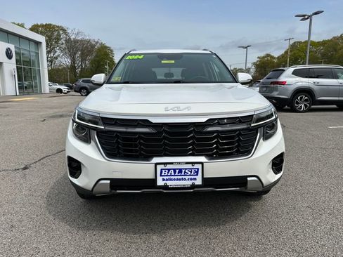 Used 2024 Kia Seltos EX AWD/4WD image 2