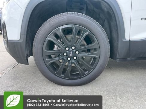 Used 2023 GMC Acadia SLE w/ Driver Convenience Package AWD/4WD image 26