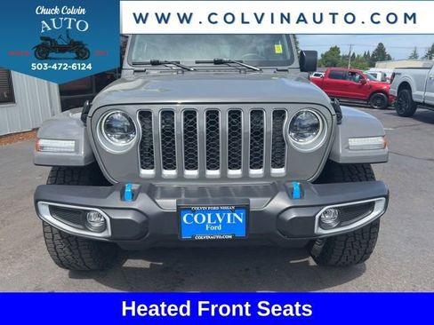 Used 2023 Jeep Wrangler Unlimited Sahara w/ Cold Weather Group AWD/4WD image 4