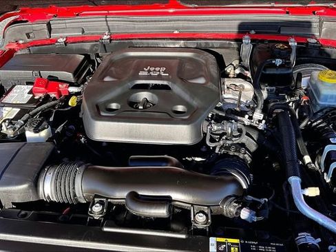 Used 2018 Jeep Wrangler Unlimited Rubicon image 7