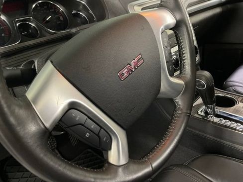 Used 2016 GMC Acadia SLT w/ Premium Edition FWD image 21