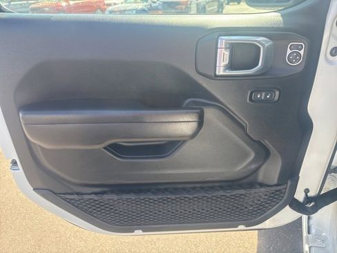 Certified 2021 Jeep Wrangler Unlimited Sport image 11