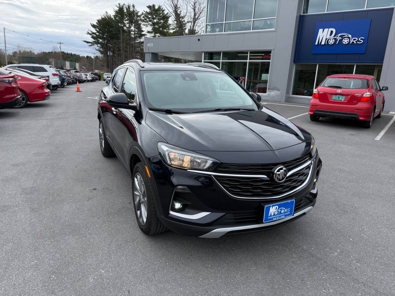 Used 2021 Buick Encore GX Select w/ Experience Buick Package AWD/4WD image 4
