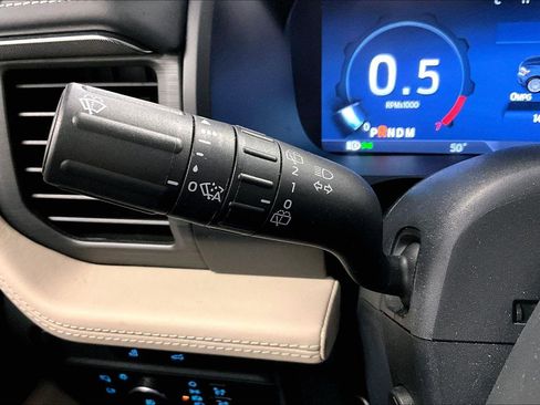 Used 2024 Ford Expedition Max Platinum image 31