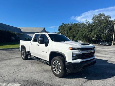 Used 2025 Chevrolet Silverado 2500 Custom w/ Custom Value Package RWD image 7