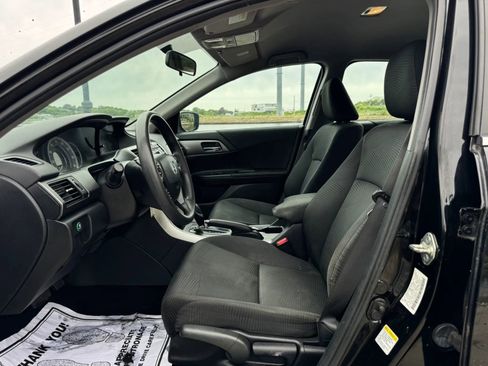 Used 2014 Honda Accord LX image 11
