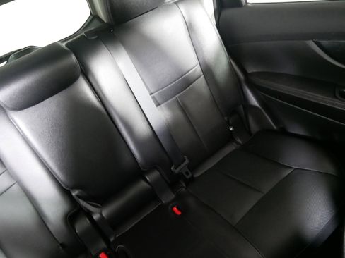 Used 2016 Nissan Rogue SL w/ SL Premium Package image 14