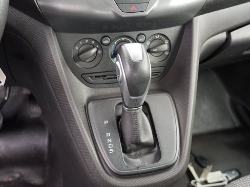Used 2018 Ford Transit Connect XL FWD image 25