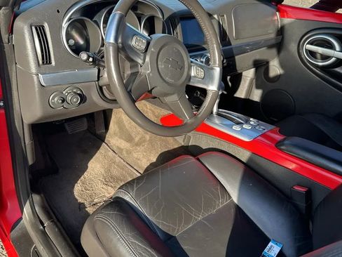 Used 2003 Chevrolet SSR w/ Preferred Equipment Group image 9