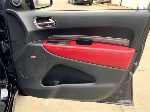 Used 2018 Dodge Durango R/T w/ Technology Group image 22