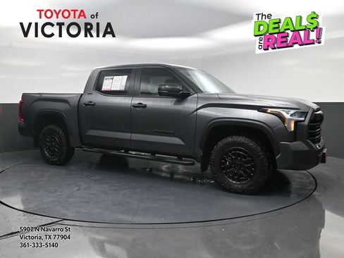 Used 2025 Toyota Tundra SR5 AWD/4WD image 1