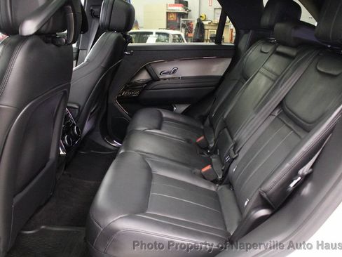 Used 2025 Land Rover Range Rover Sport SE AWD/4WD image 34