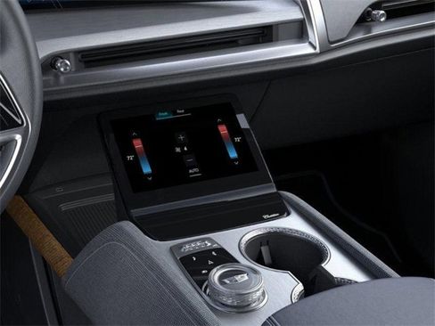 New 2026 Cadillac Vistiq Premium Luxury image 23