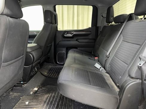 Used 2023 Chevrolet Silverado 1500 LT AWD/4WD image 20