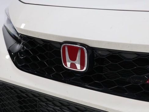 Used 2025 Honda Civic Type R image 10